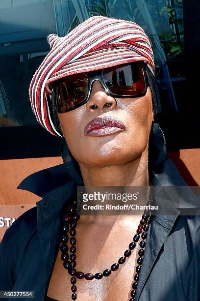 Singer and actress Grace Jones attends the Men's Final of Roland Garros French Tennis Open 2014 - Day 15 on June 8, 2014 in Paris, France.