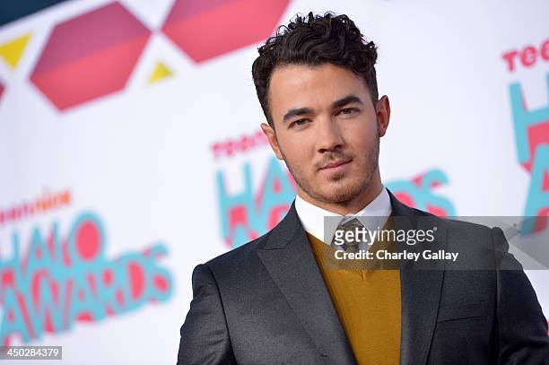 Musician Kevin Jonas arrives at the 5th Annual TeenNick HALO Awards at Hollywood Palladium on November 17, 2013 in Hollywood, California.