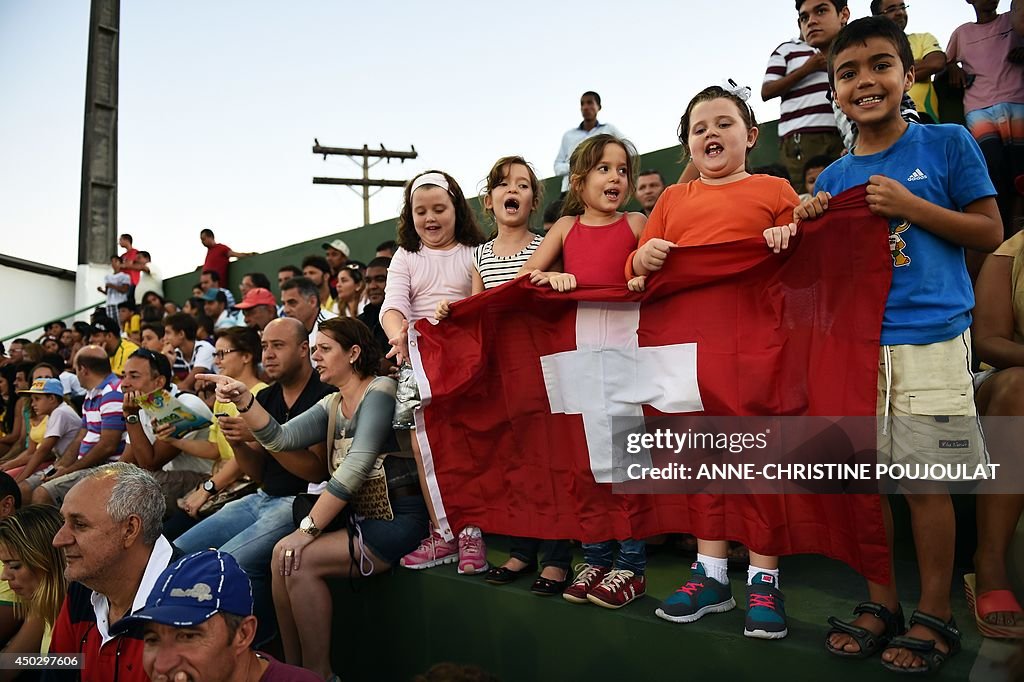 FBL-WC-2014-SUI-TRAINING