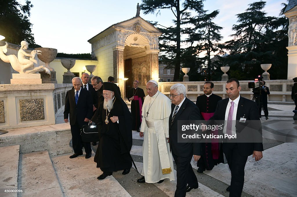 Pope Francis Meets Israeli President Shimon Peres, Palestinian President Mahmoud Abbas And Patriarch Bartholomaios I To Pray For Peace