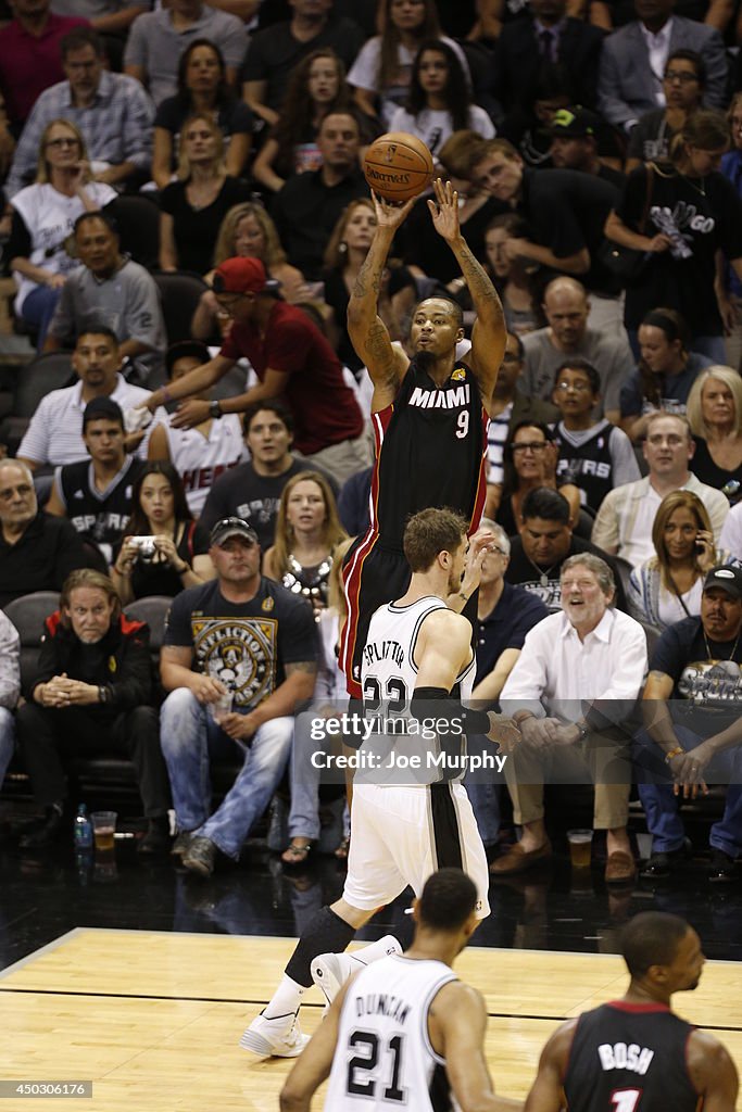 2014 NBA Finals - Miami Heat v San Antonio Spurs