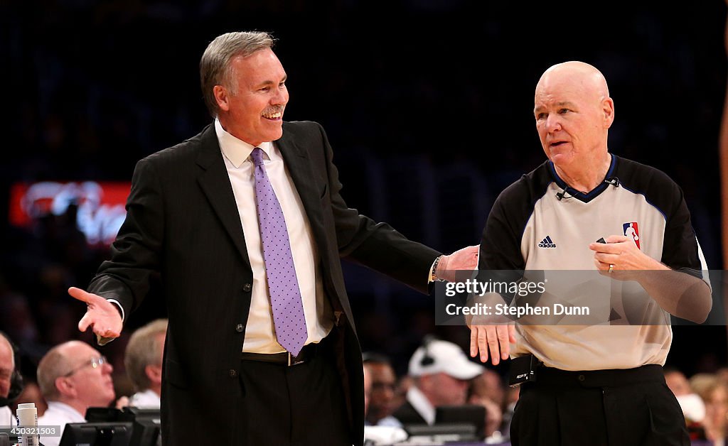 Detroit Pistons v Los Angeles Lakers