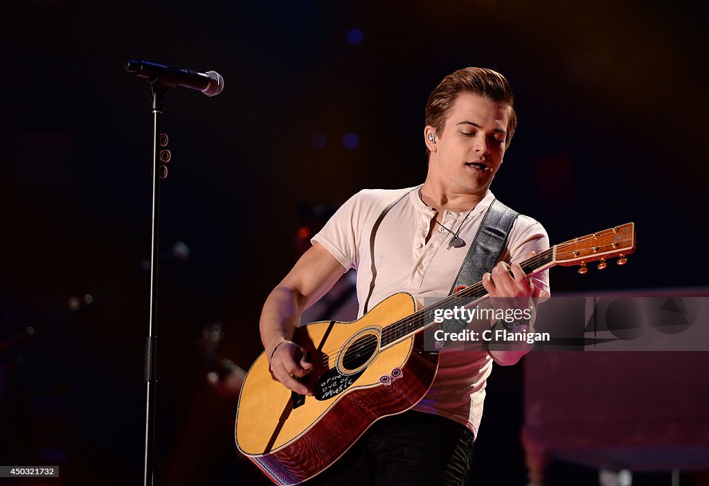 2014 CMA Festival - Day 4