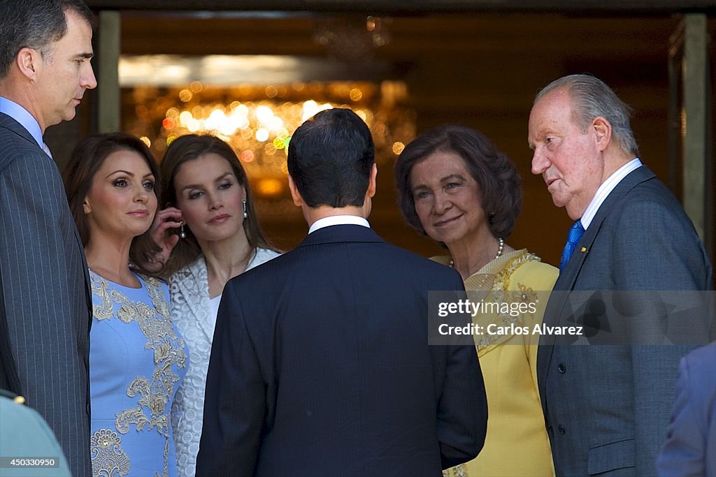 Spanish Royals Host Lunch For Mexican President Enrique Pena Nieto and Wife