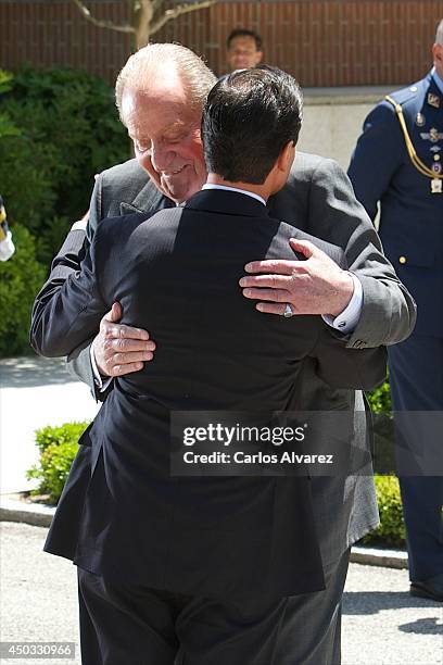 King Juan Carlos of Spain receives Mexican President Enrique Pena Nieto for a lunch at Zarzuela Palace on June 9, 2014 in Madrid, Spain.