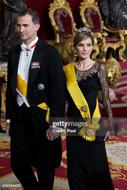 Prince Felipe of Spain and Princess Letizia of Spain attend a Dinner in honour of Mexican President Enrique Pena Nieto at The Royal Palace on June 9,...