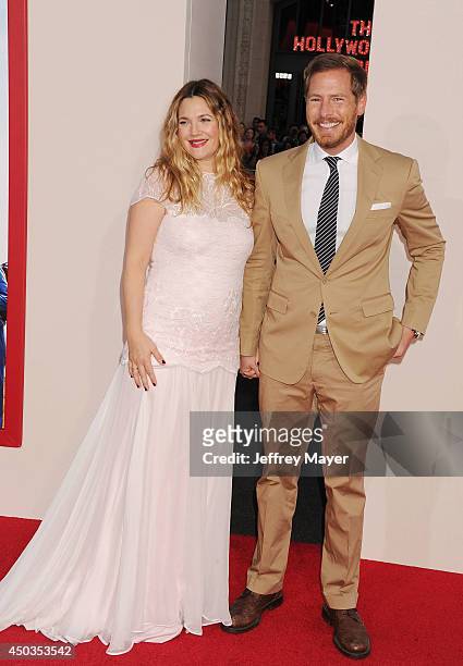 Actress Drew Barrymore and husband Will Kopelman arrive at the Los Angeles premiere of 'Blended' at TCL Chinese Theatre on May 21, 2014 in Hollywood,...