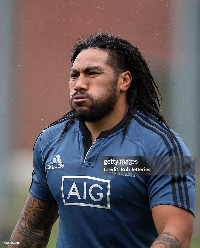 New Zealand All Blacks Training Session