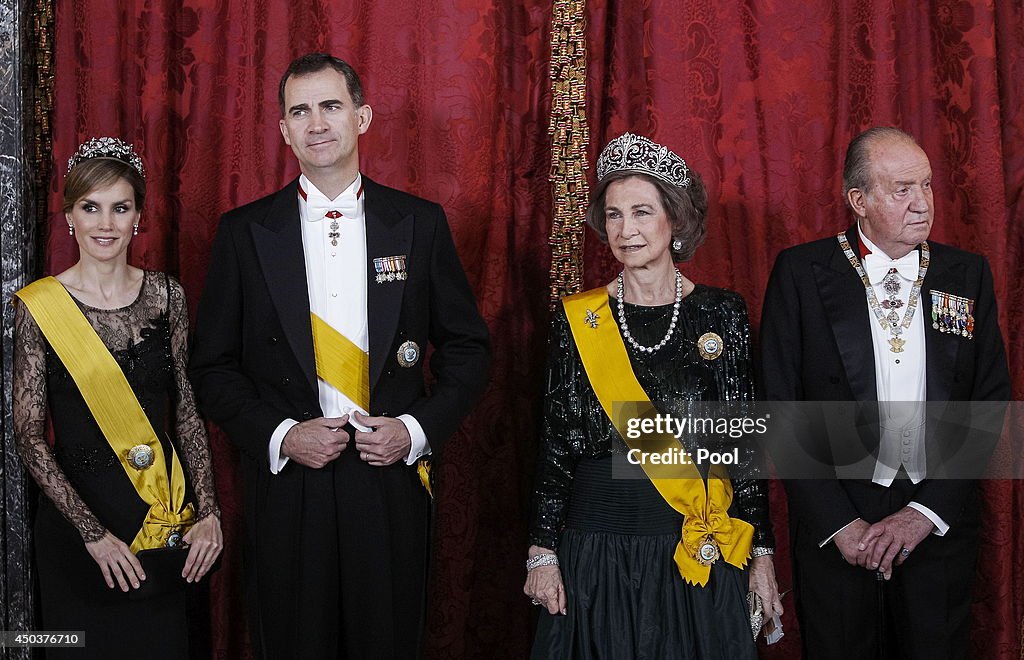 Spanish Royals Host a Dinner With President of Mexico and His Wife