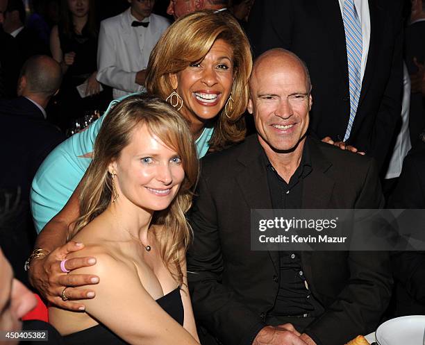 Kim Clark, Hoda Kotb and Mark Messier attends the Samsung Hope For Children Gala 2014 at Cipriani Wall Street on June 10, 2014 in New York City.