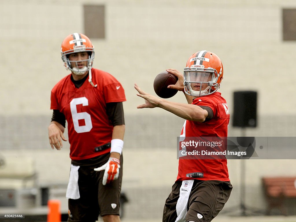 2014 Cleveland Browns OTA Practice