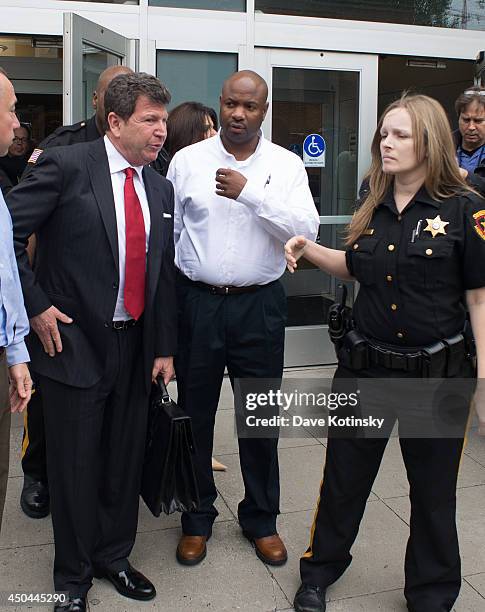 Kevin James Roper 76 Kevin Roper Court Appearance Stock Photos, High-Res Pictures, and ...