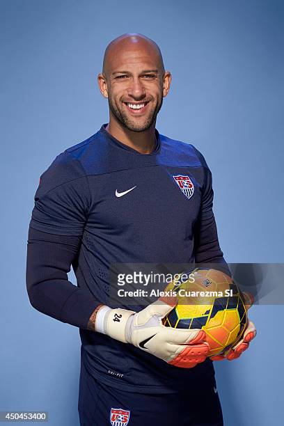 National team, Tim Howard is photographed for Sports Illustrated on May 24, 2014 in Palo Alto, California. PUBLISHED IMAGE. CREDIT MUST READ: Alexis...