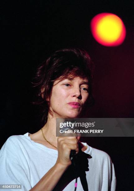 British singer Jane Birkin performs on stage at the Francofolies music festival on July 16, 1992 in La Rochelle, western France.