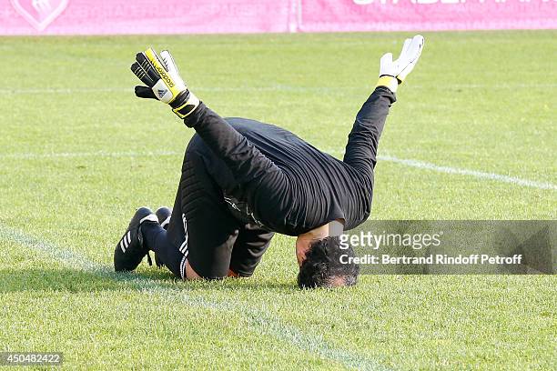Humorist Raphael Mezrahi plays the Football match for the benefit of the association 'Plus fort la vie' at Stade Jean Bouin on June 9, 2014 in Paris,...