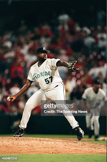 Antonio Alfonseca of the Florida Marlins pitches against the St. Louis Cardinals at Busch Stadium on August 26, 1998 in St. Louis, Missouri.