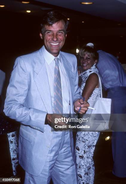 Martin Hall attends the 21st Annual Jerry Lewis MDA Labor Day Telethon on September 1, 1986 at Caesars Palace in Las Vegas.