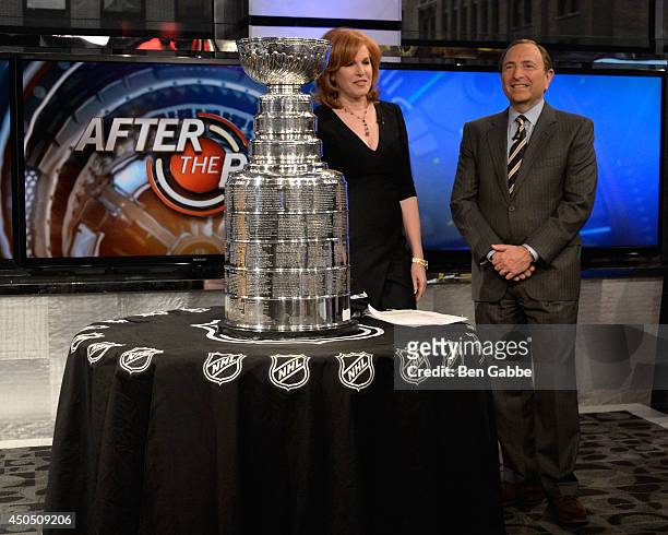 Fox Business network anchor Liz Claman and NHL Commissioner Gary Bettman visit FOX Business at FOX Studios on June 12, 2014 in New York City.