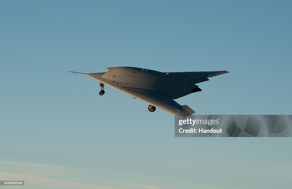 'nEUROn', Experimental Combat Air Vehicle : Press Presentation In Istres