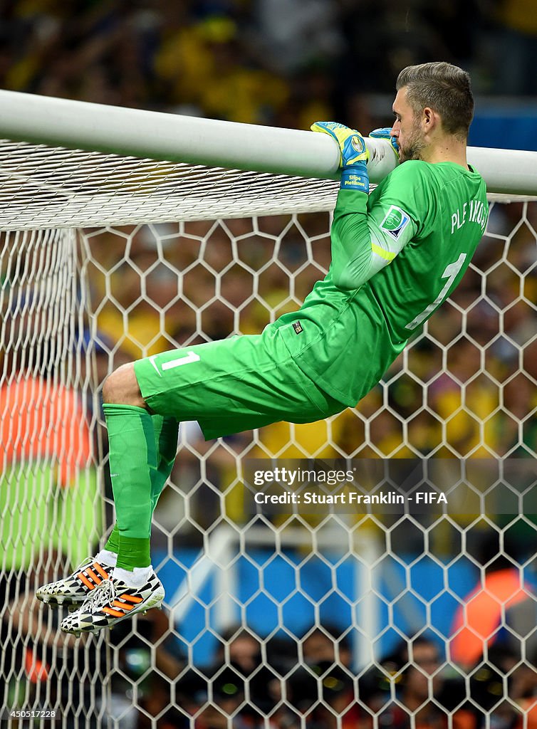 Brazil v Croatia: Group A - 2014 FIFA World Cup Brazil