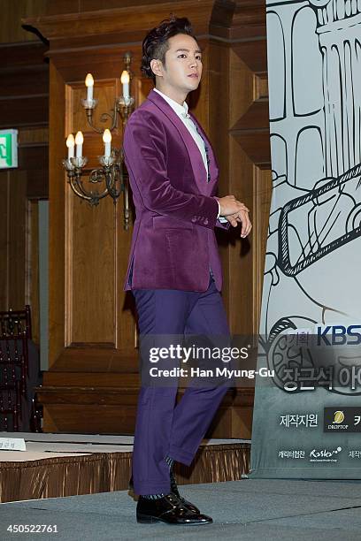 South Korean actor and singer Jang Keun-Suk attends KBS Drama "Bel Ami" press conference at Imperial Palace Hotel on November 18, 2013 in Seoul,...