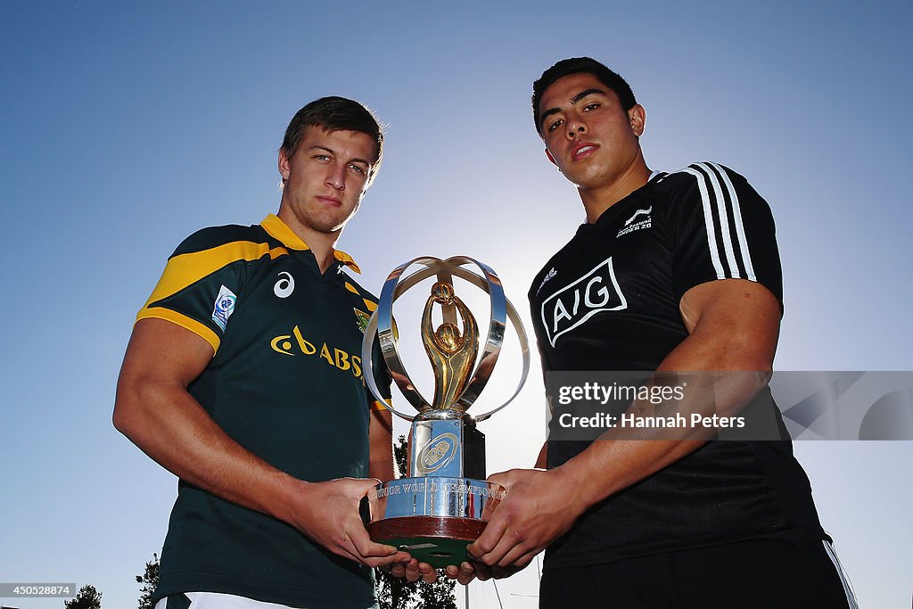 2014 Junior World Championship Semi Final Photocall