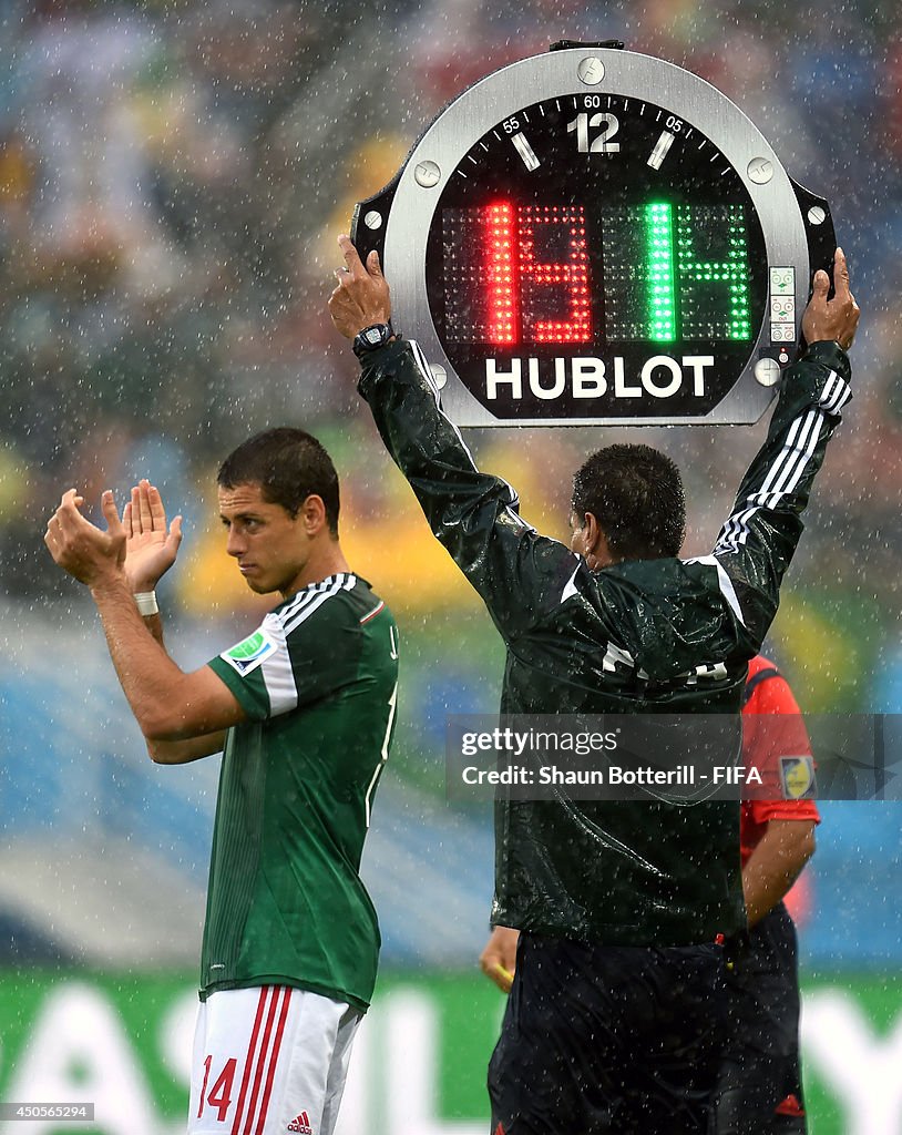 Mexico v Cameroon: Group A - 2014 FIFA World Cup Brazil