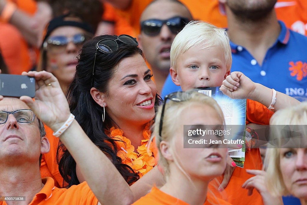 Spain v Netherlands: Group B - 2014 FIFA World Cup Brazil