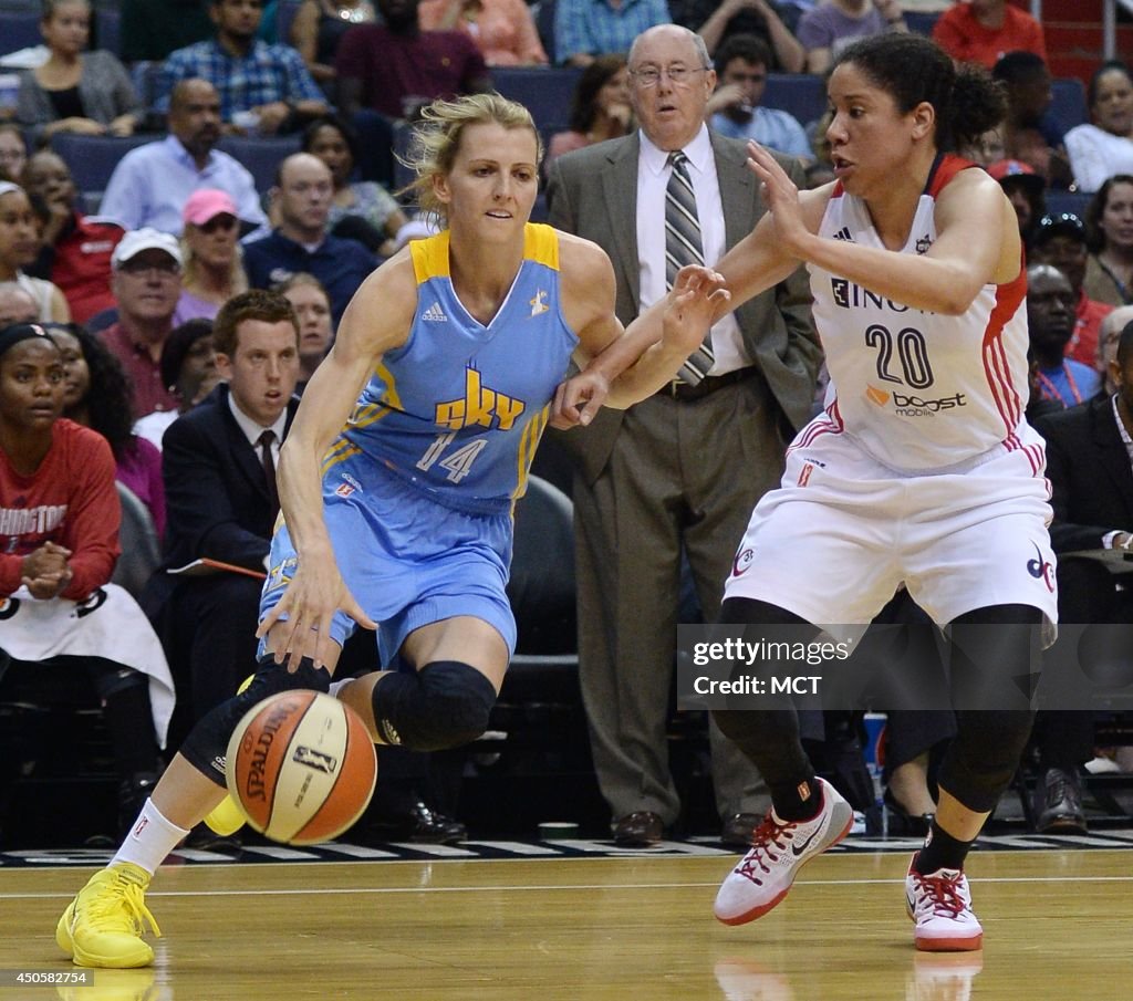 WNBA: Sky v Mystics
