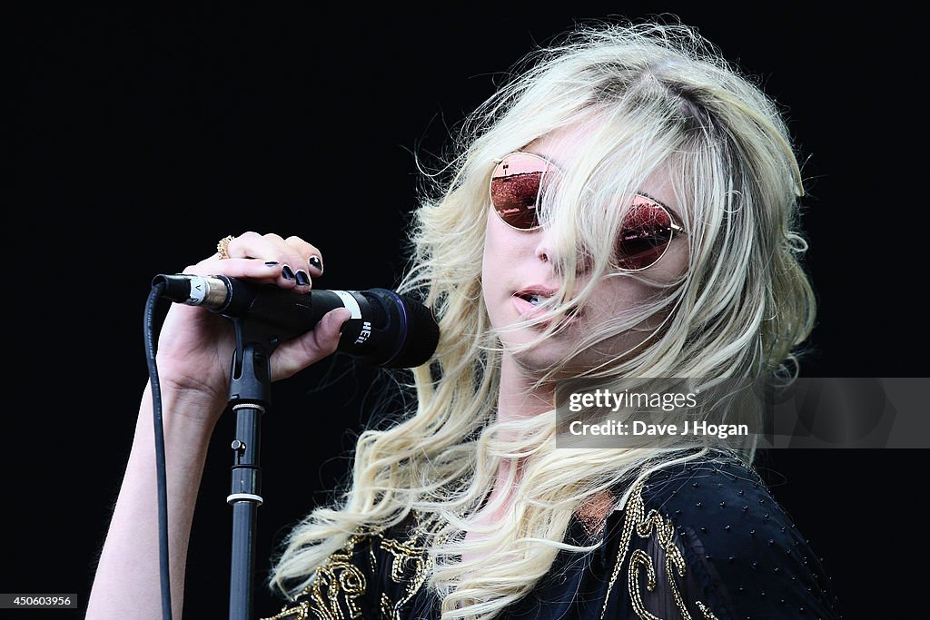 Day 2 - Isle Of Wight Festival 2014