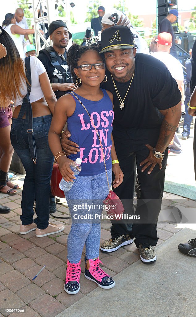 Hot 107.9 Birthday Bash Block Party