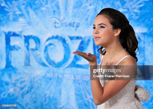 Actress Bailee Madison attends the premiere of Walt Disney Animation Studios' "Frozen"at the El Capitan Theatre on November 19, 2013 in Hollywood,...