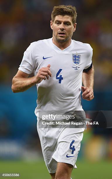 Steven Gerrard of England in action during the 2014 FIFA World Cup Brazil Group D match between England and Italy at Arena Amazonia on June 14, 2014...