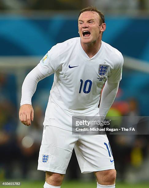 Wayne Rooney of England in action during the 2014 FIFA World Cup Brazil Group D match between England and Italy at Arena Amazonia on June 14, 2014 in...