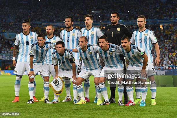 Argentina players pose for a team photo before the 2014 FIFA World Cup Brazil Group F match between Argentina and Bosnia-Herzegovina at Maracana on...