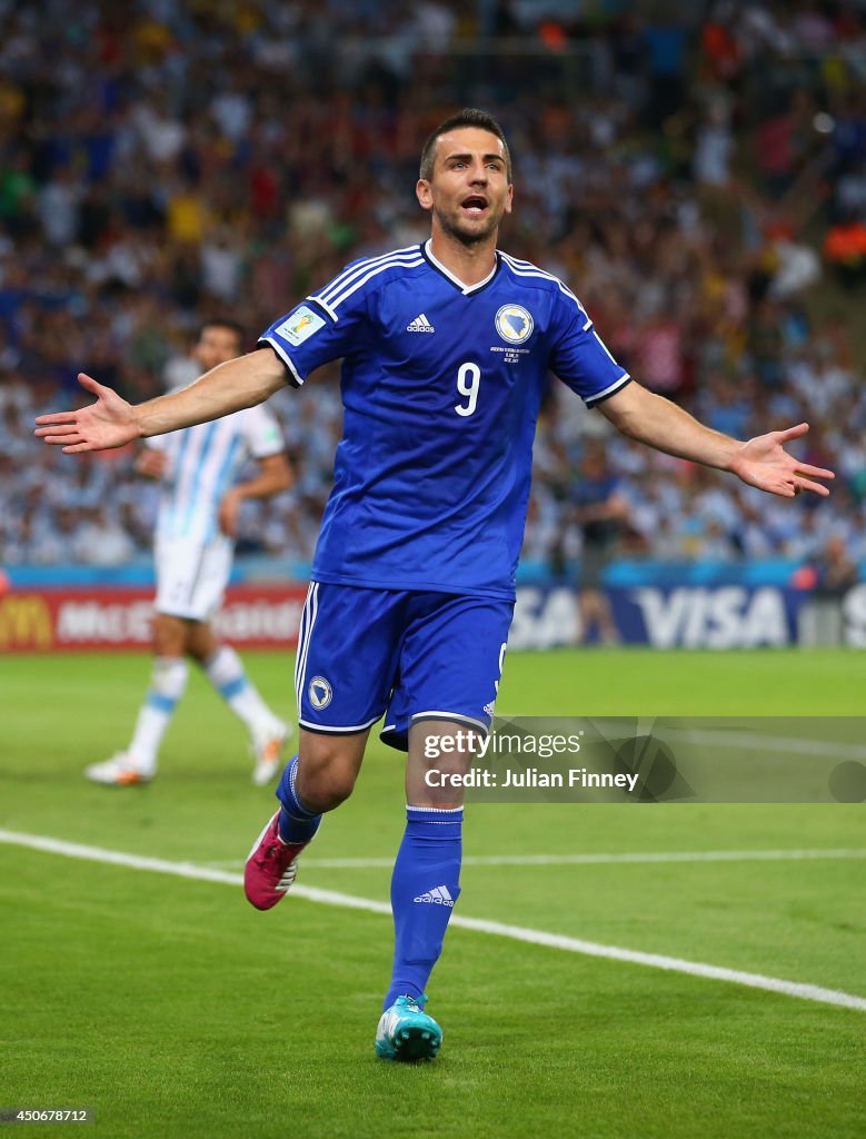 Argentina v Bosnia-Herzegovina: Group F - 2014 FIFA World Cup Brazil