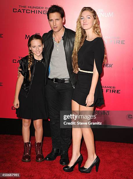 Actor Peter Facinelli and daughters Luca Bella Facinelli and Lola Ray Facinelli arrives at the "The Hunger Games: Catching Fire" - Los Angeles...