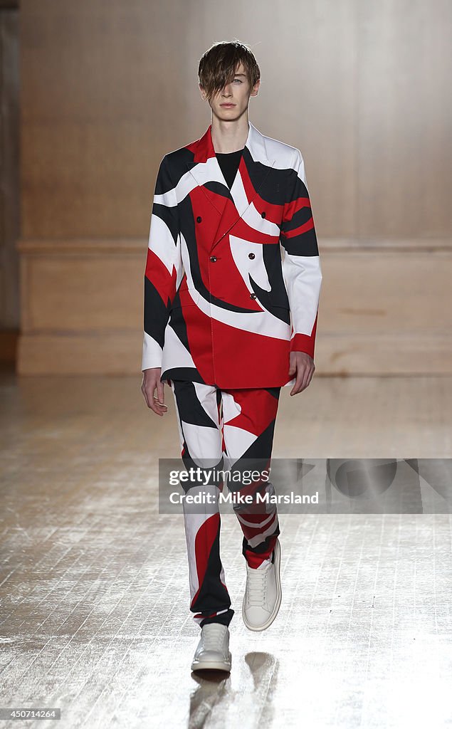 Alexander McQueen: Runway - London Collections: Men SS15