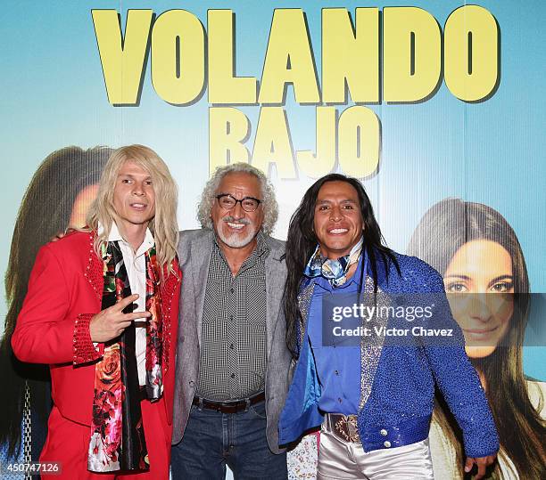 Rodrigo Oviedo, Rafael Inclán and Gerardo Taracena attend the "Volando Bajo" Mexico City premiere at Cinepolis Diana on June 16, 2014 in Mexico City,...