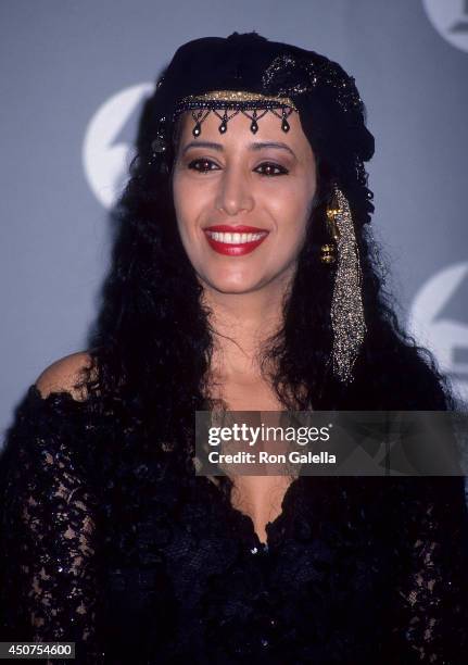 Singer Ofra Haza attends the 35th Annual Grammy Awards on February 24, 1993 at the Shrine Auditorium in Los Angeles, California.