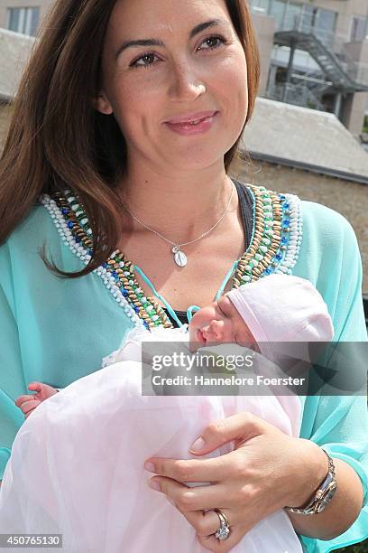 Princess Claire of Luxembourg presents her daughter Princess Amalia, Gabriela, Maria Teresa after leaving the Maternity Grand-Duchesse Charlotte...