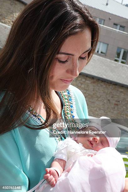 Princess Claire of Luxembourg presents her daughter Princess Amalia, Gabriela, Maria Teresa after leaving the Maternity Grand-Duchesse Charlotte...