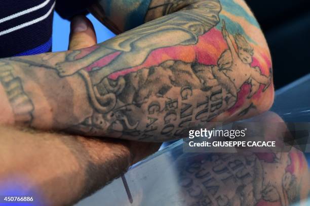 35 De Rossi Tattoo Photos and Premium High Res Pictures - Getty Images