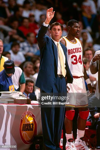 Rudy T Rockets Rudy Tomjanovich Photos and Premium High Res Pictures - Getty Images