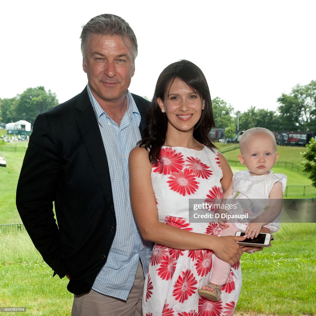 Extra's Hilaria Baldwin Hosts Operation Shower's "Welcome Aboard, Baby"