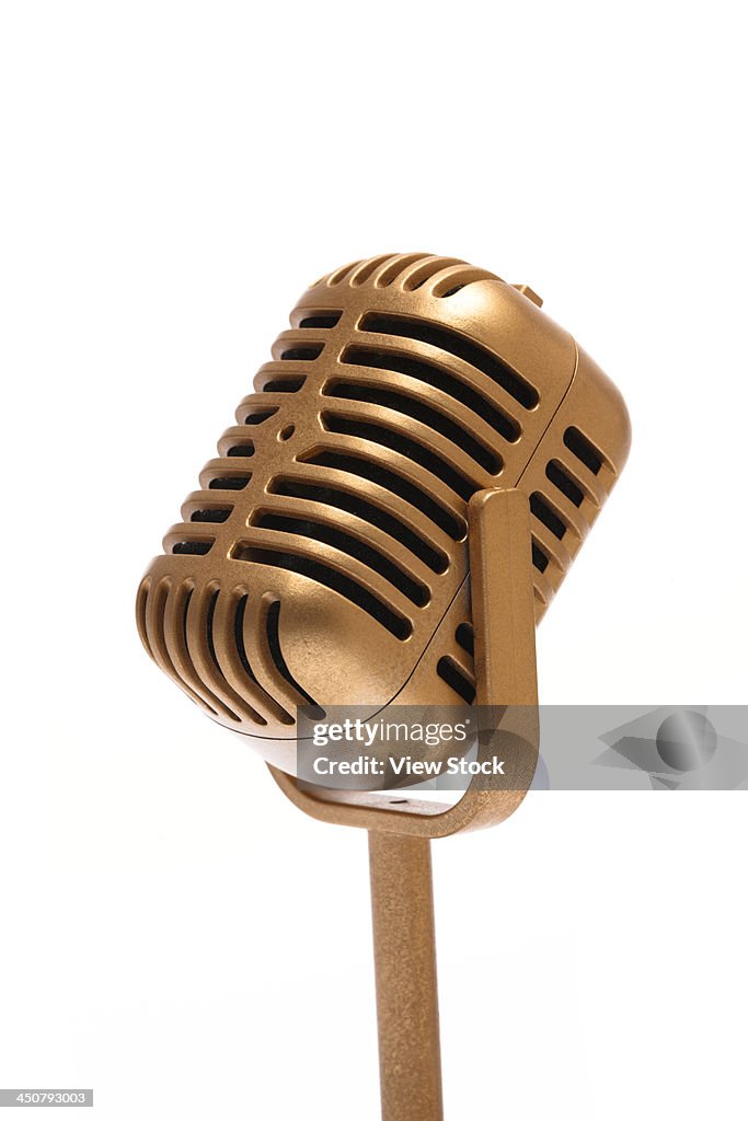 Microphone