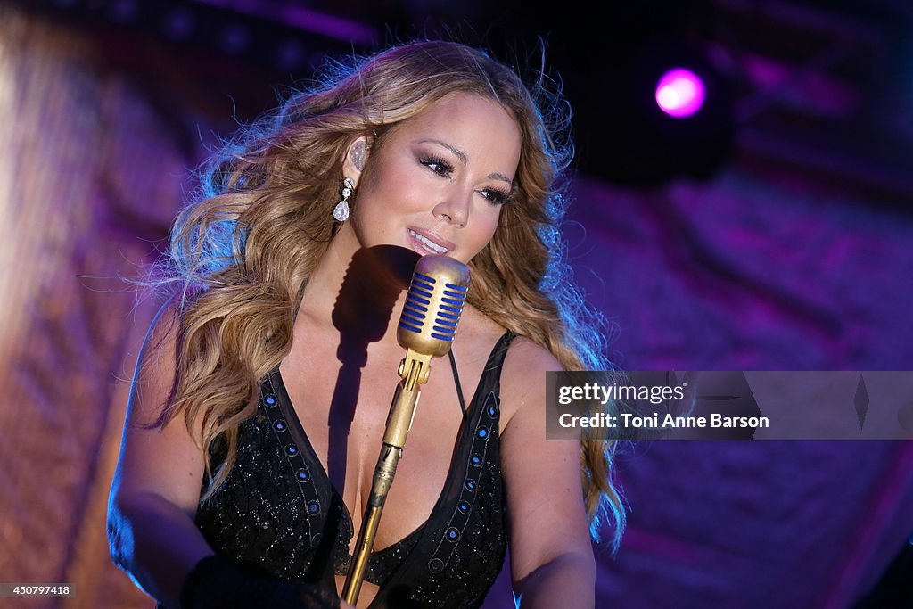 Clear Channel Media And Entertainment And MediaLink Host Dinner Featuring Mariah Carey At Hotel du Cap-Eden-Roc