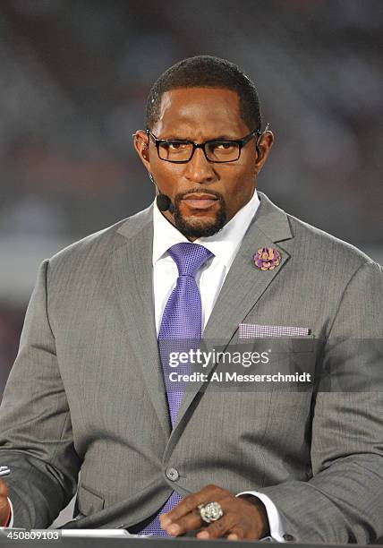 Monday Night Football commentator Ray Lewis is on a sideline television set before the Miami Dolphins play against the Tampa Bay Buccaneers November...