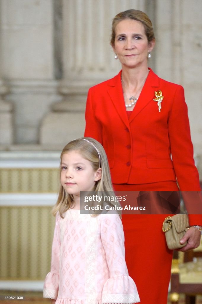 King Juan Carlos Signs The Official Abdication Papers