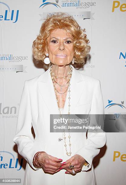 Sandra Atlas Bass Photos and Premium High Res Pictures - Getty Images